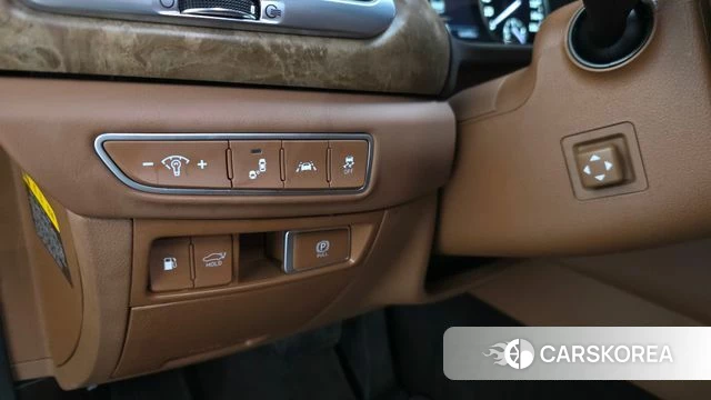 Genesis G90 id 5035103 из Кореи 19