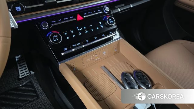 Hyundai Santa Fe (MX5) id 5001681 из Кореи 19