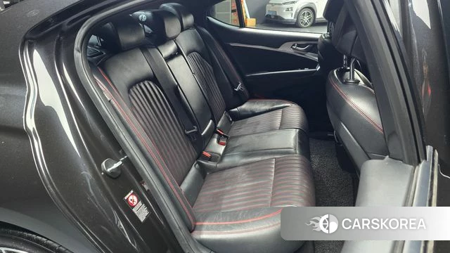 Genesis G70 id 4978154 из Кореи 19
