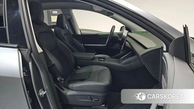 Tesla Model Y id 4980112 из Кореи 19