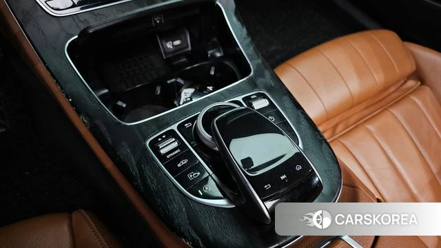 Mercedes-Benz E-Class W213 id 4930982 из Кореи 19