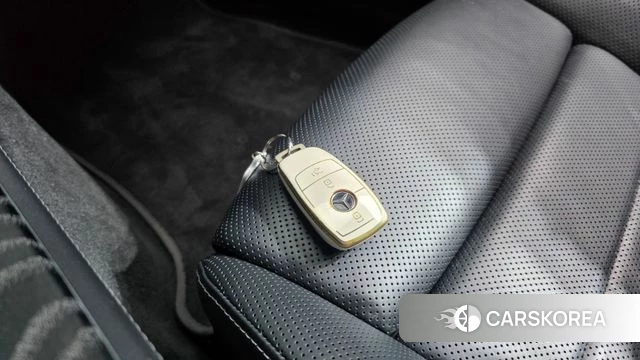 Mercedes-Benz E-Class W213 id 5053678 из Кореи 19