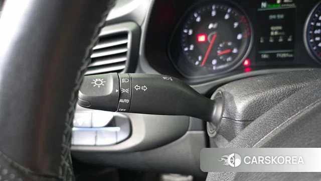 Hyundai Veloster (JS) id 4953009 из Кореи 19