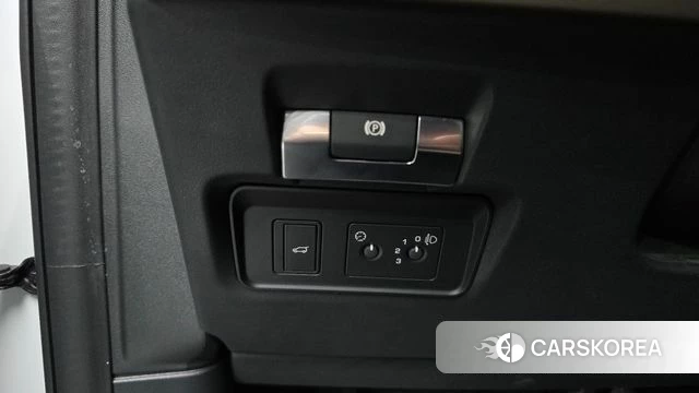 Land Rover Discovery Sports 2nd Generation id 5022463 из Кореи 19