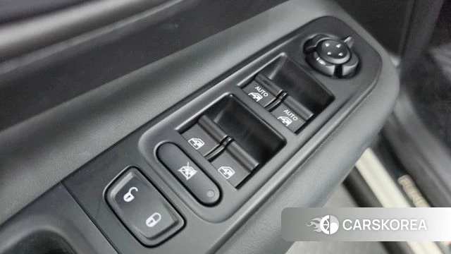 Jeep Renegade id 4923200 из Кореи 19