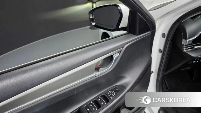 Hyundai The New Grandeur IG id 4936965 из Кореи 19