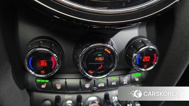 Mini Cooper id 4697640 из Кореи 19