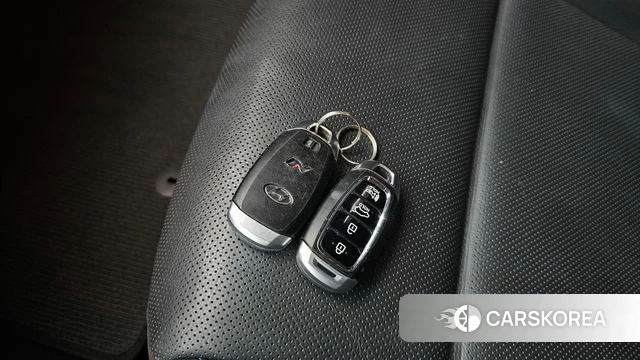 Hyundai Veloster (JS) id 4732920 из Кореи 19
