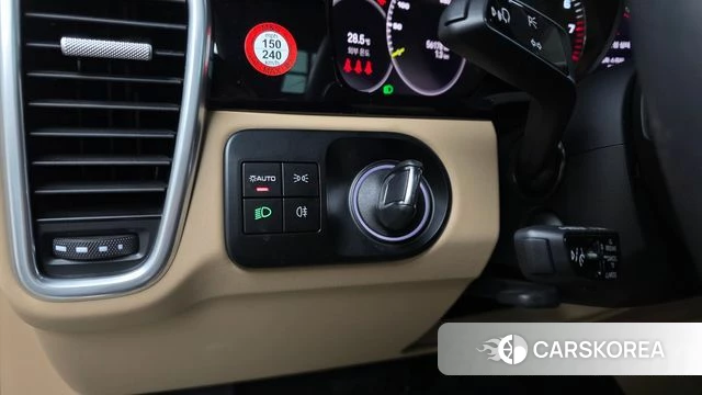 Porsche Cayenne (PO536) id 4905144 из Кореи 19