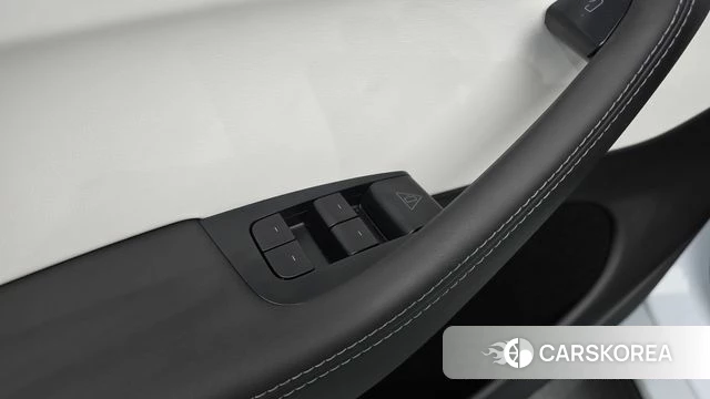 Tesla Model Y id 4847365 из Кореи 19