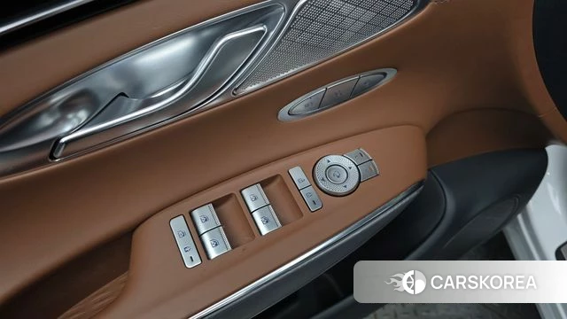 Genesis GV70 id 4976128 из Кореи 19