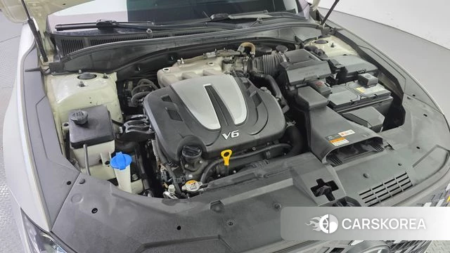 Hyundai The New Grandeur IG id 4780054 из Кореи 19