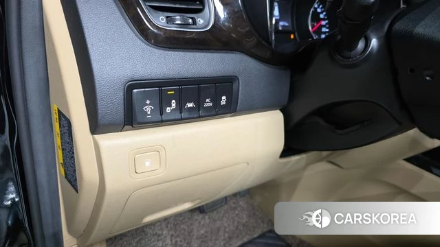 Kia The New Carnival id 5035914 из Кореи 19
