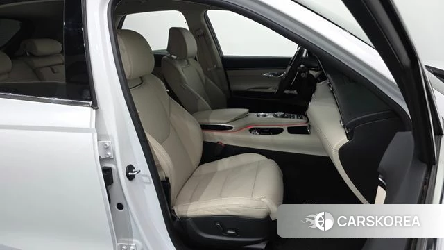 Genesis GV70 id 4976717 из Кореи 19