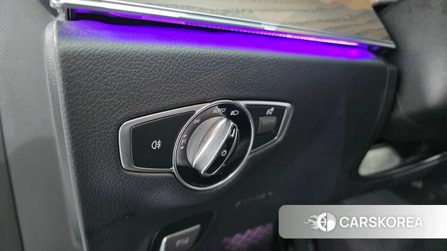Mercedes-Benz E-Class W213 id 4917873 из Кореи 19