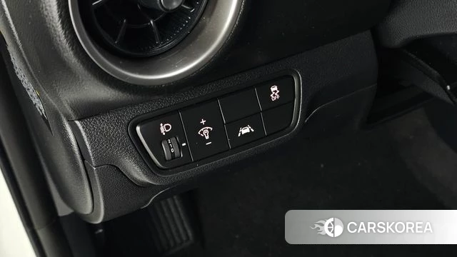 Kia Come New K3 id 5048053 из Кореи 19