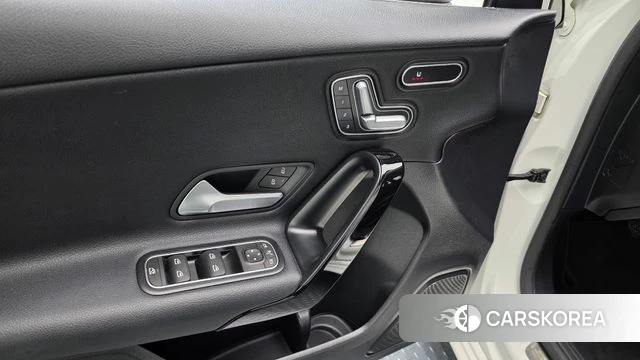 Mercedes-Benz A-Class W177 id 4977529 из Кореи 19