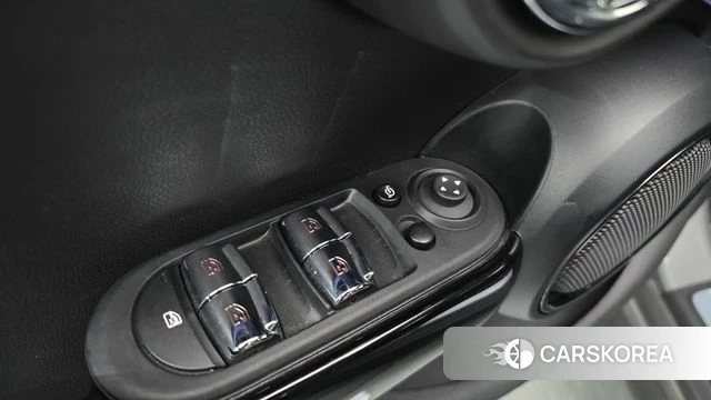 Mini Cooper id 4779130 из Кореи 19