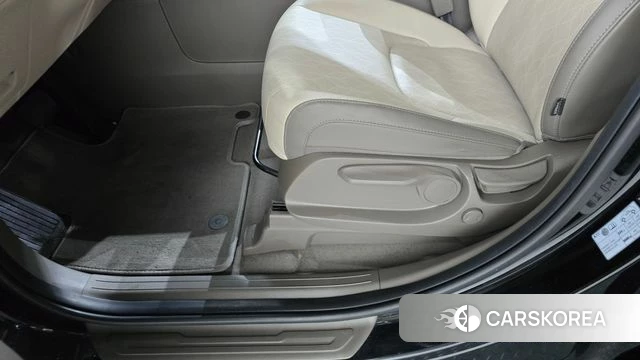 Kia Carnival 4th generation id 5040097 из Кореи 19