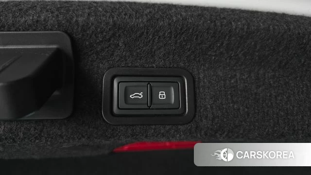 Audi A6 (C8) id 5016588 из Кореи 19