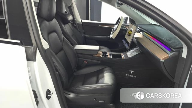 Tesla Model Y id 4871636 из Кореи 19