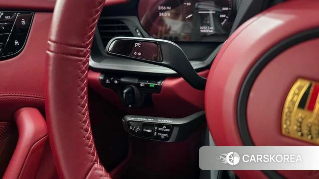Porsche 911(992) id 4976688 из Кореи 19