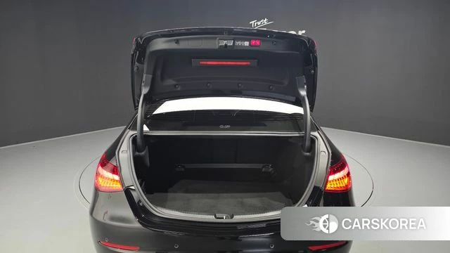 Mercedes-Benz C-Class W206 id 4928510 из Кореи 19