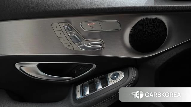 Mercedes-Benz C-Class W205 id 5019097 из Кореи 19