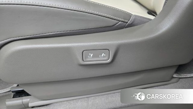 Kia Carnival 4th generation id 4917046 из Кореи 19