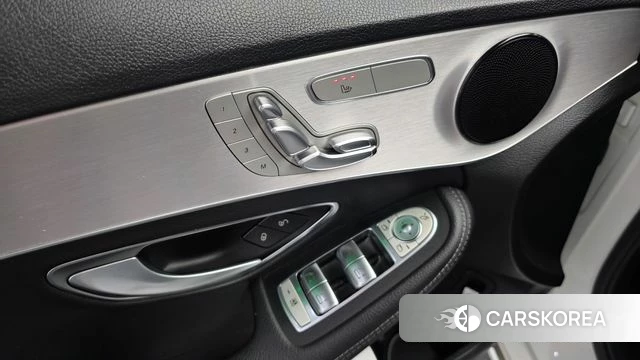 Mercedes-Benz C-Class W205 id 4977289 из Кореи 19