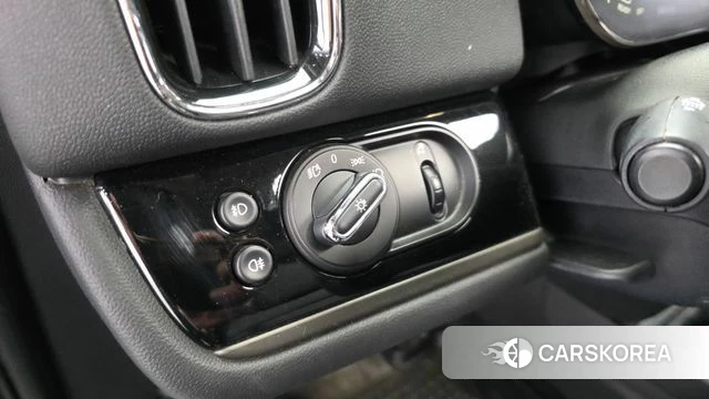 Mini Cooper D Countryman id 5047773 из Кореи 19