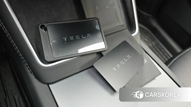 Tesla Model Y id 4752772 из Кореи 19