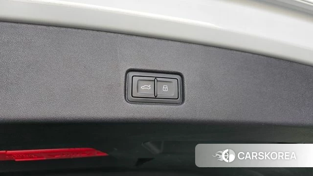 Audi Q4 e-Tron (F4) id 4905565 из Кореи 19