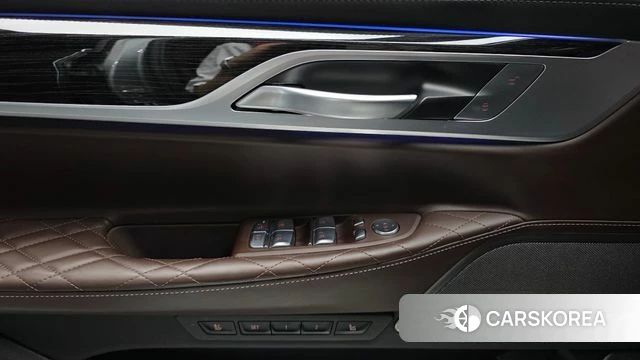 BMW 7 Series (G11) id 4986762 из Кореи 19