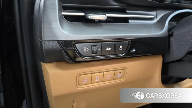 Kia Carnival 4th generation id 5023080 из Кореи 19