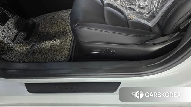 Tesla Model 3 id 4958771 из Кореи 19
