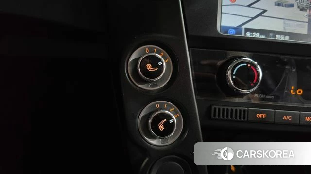 Ssangyong The New Korando Sports id 5048729 из Кореи 19