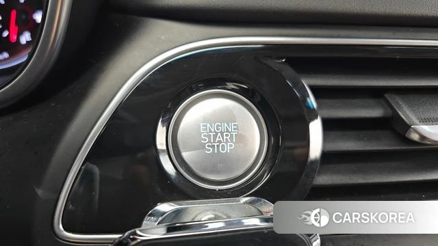 Genesis G70 id 5029276 из Кореи 19