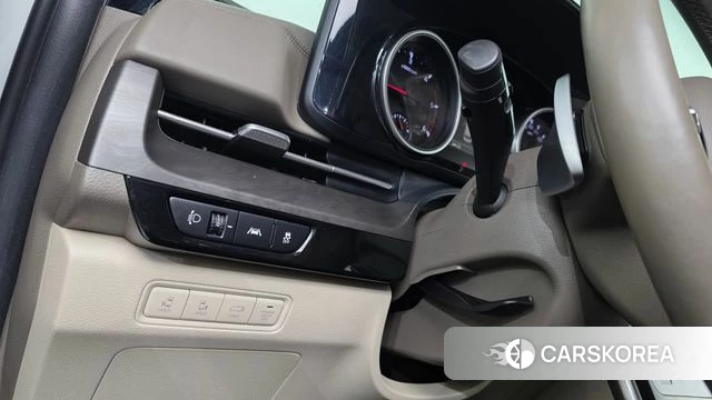 Kia Carnival 4th generation id 4982303 из Кореи 19
