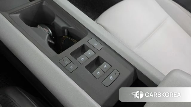Hyundai Ionic 6 id 5021739 из Кореи 19