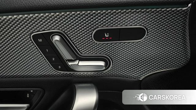 Mercedes-Benz A-Class W177 id 5028375 из Кореи 19