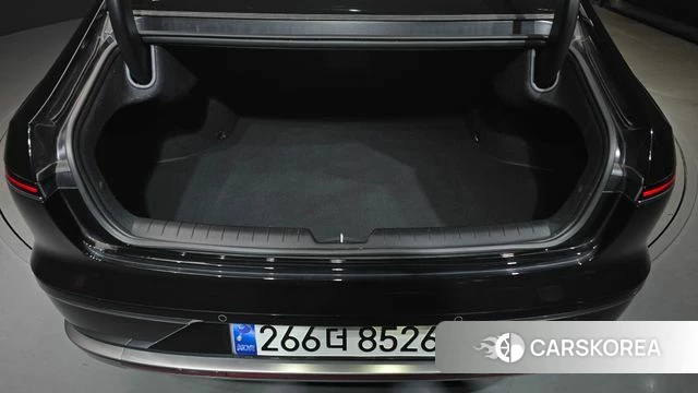 Hyundai Grandeur (GN7) id 5026732 из Кореи 19