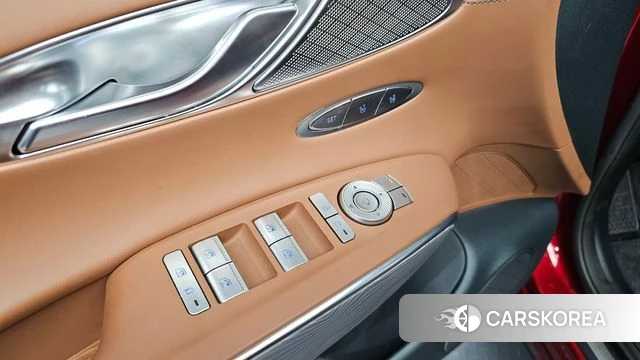 Genesis GV70 id 4996777 из Кореи 19