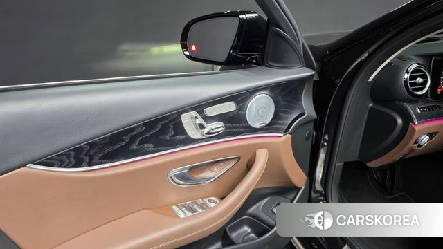 Mercedes-Benz E-Class W213 id 5019061 из Кореи 19