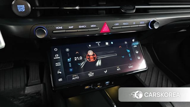 Hyundai Grandeur Hybrid (GN7) id 5021223 из Кореи 19