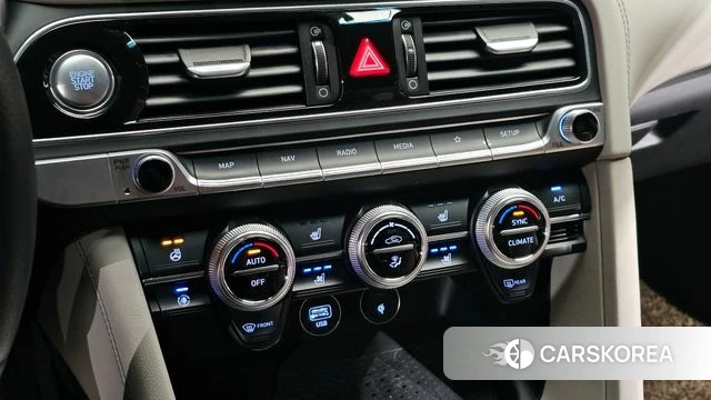 Genesis The New G70 id 4966671 из Кореи 19