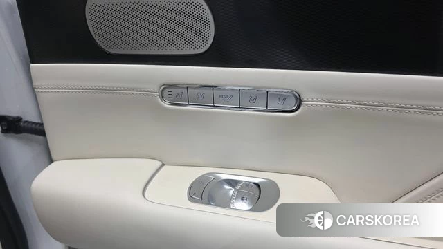 Genesis G90 (RS4) id 4951089 из Кореи 19