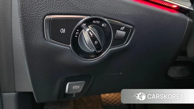 Mercedes-Benz E-Class W213 id 4975572 из Кореи 19