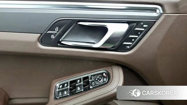 Porsche Macan id 4231994 из Кореи 19