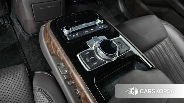 Genesis G90 id 4966998 из Кореи 19